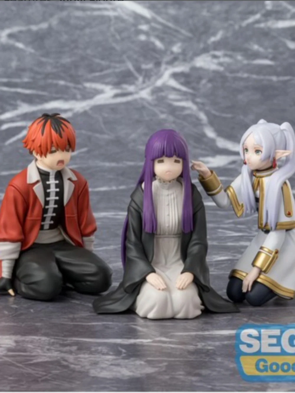 Frieren: Beyond Journey's End PM Perching Figure Frieren -Frieren Poking Somethi